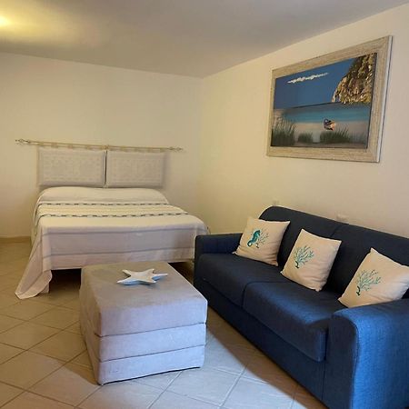 Villa A Golfo Aranci Con Vista Su Tavolara Marinella  Exterior foto